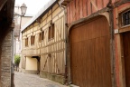 Troyes.
