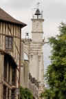Troyes.