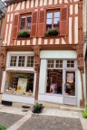 Joigny.