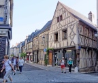 Bourges.