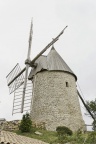 Cucugnan et son moulin.