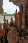 Grottes de Pakhou.