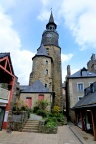 Flanerie dans les vieux quartiers. Tour de l(horloge.