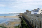 Promenade sur les remparts.