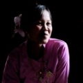 Jeune femme, portait en couleur au Myanmar.