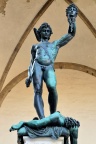 Place SIGNORIA, Persée montrant la tête de Méduse.
