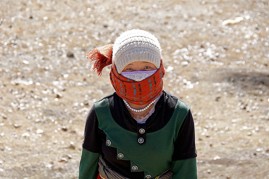 Tibet, gardienne de Yak.