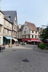 BOURGES.